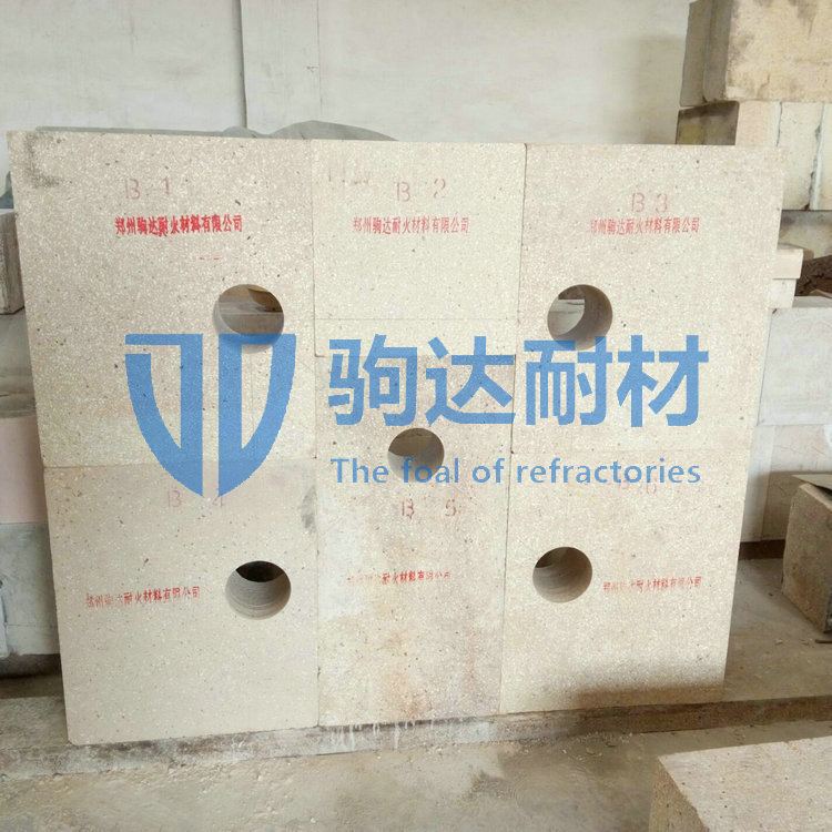 ����ճ���u