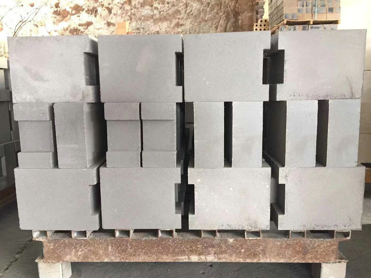 磷酸鹽結合高鋁磚